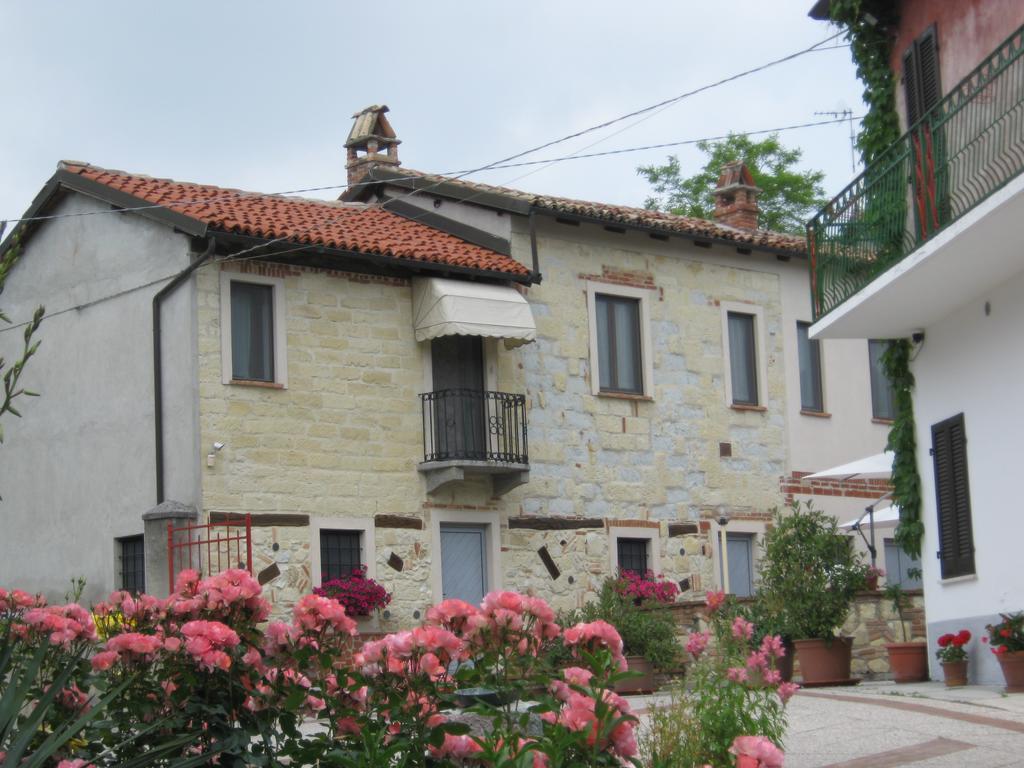 Albergotto Natalina Grazzano Badoglio Экстерьер фото